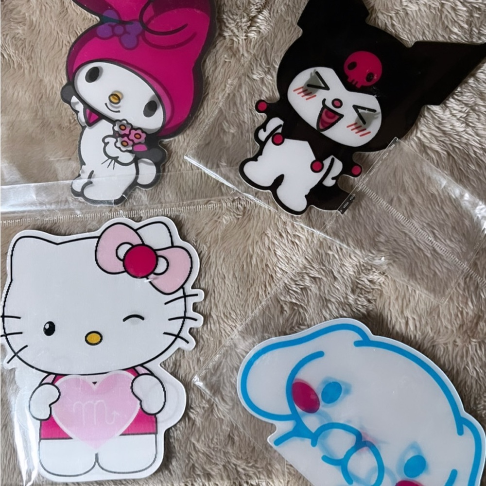 Sanrio 3D stickers ! Hello kitty, kuromio, cinnamonrol, melody